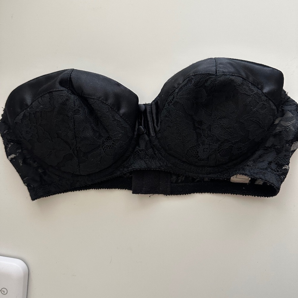 Jezebel Vintage Strapless Lace Bra 34B